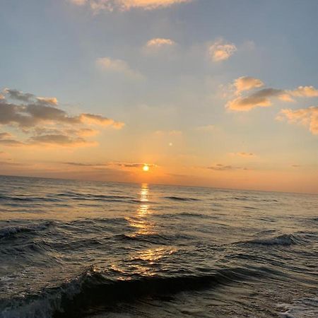 Ralla Nilaveli Dış mekan fotoğraf